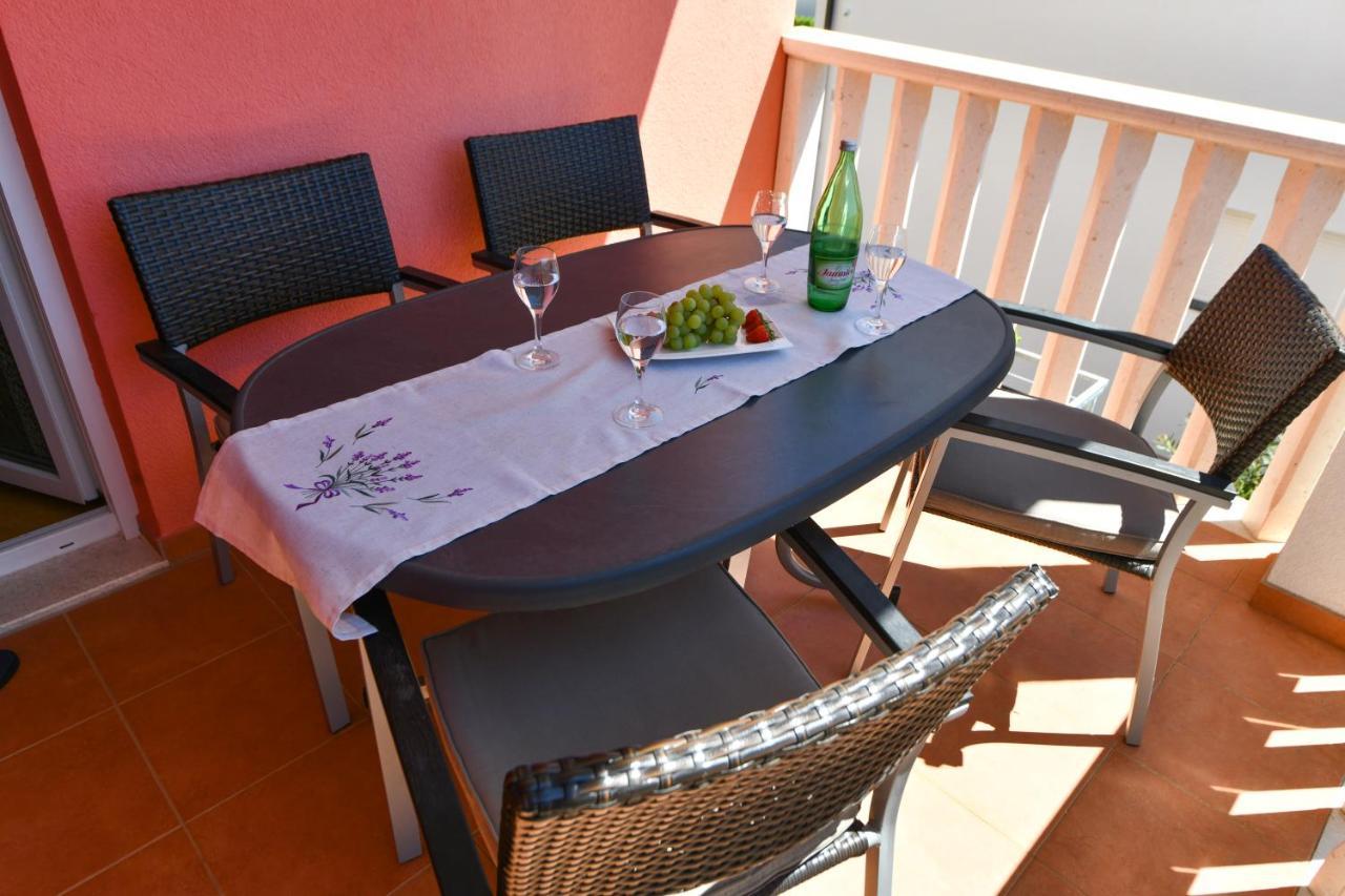 Apartments Villa Miranda Водице Екстериор снимка
